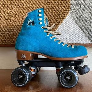 Moxi Lolly Roller Skates